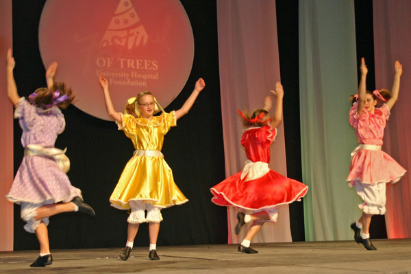 2008 Festival of Trees 17